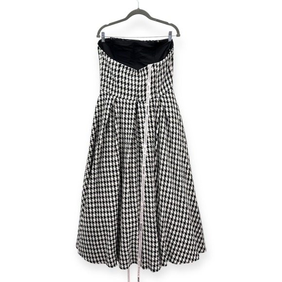 NWT Mac Duggal Ieena‎ Black White Strapless Boucle A Line Midi Dress W/3D Flower - Picture 11 of 15